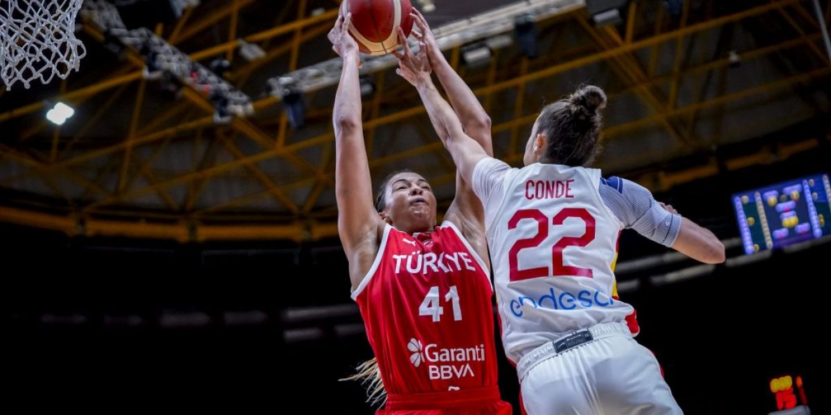 A Milli Kadın Basketbol Takımı, hazırlık maçında İspanya’ya 75-41 yenildi