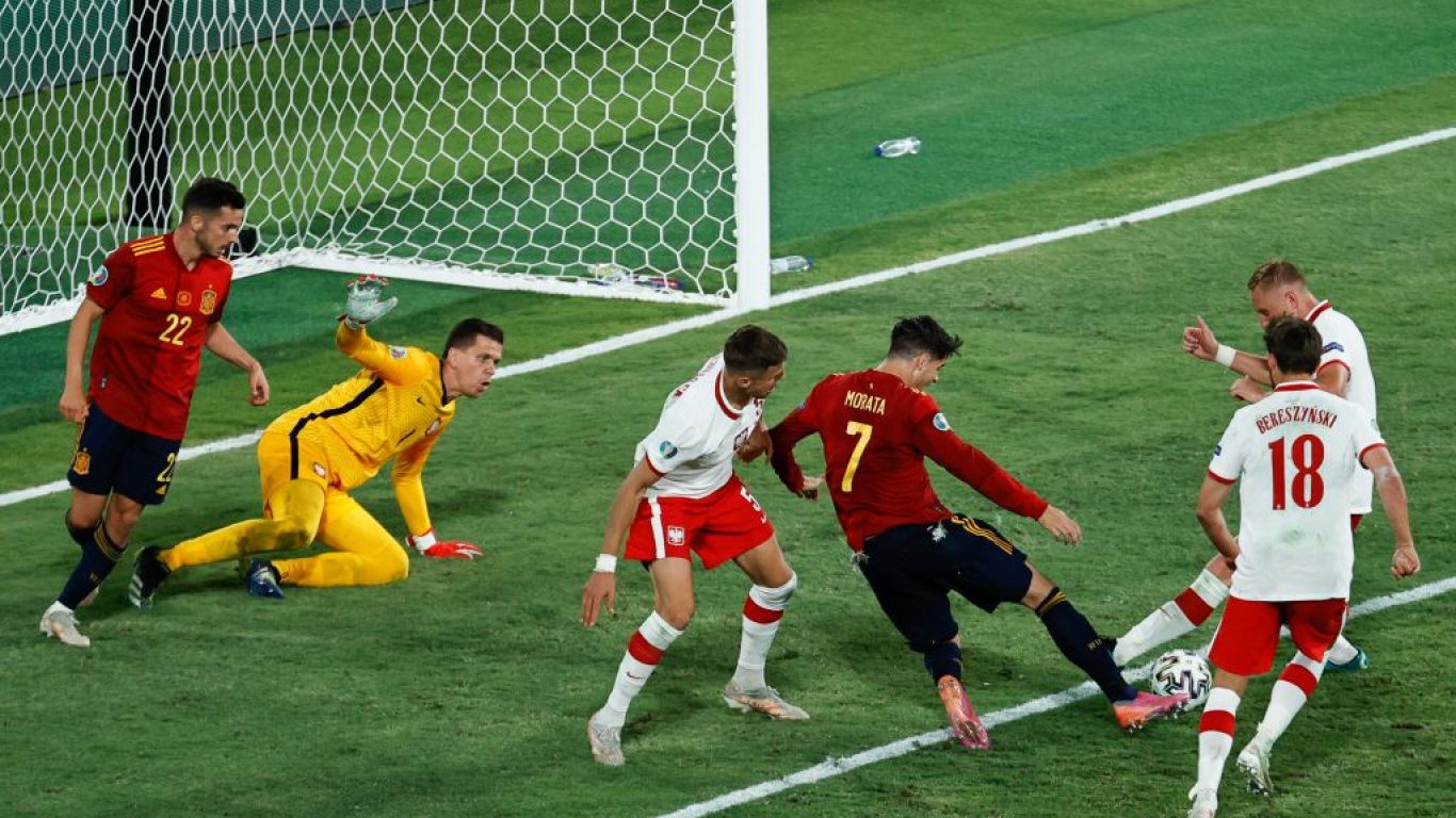 Soccer: EURO2020 - Spain v Poland