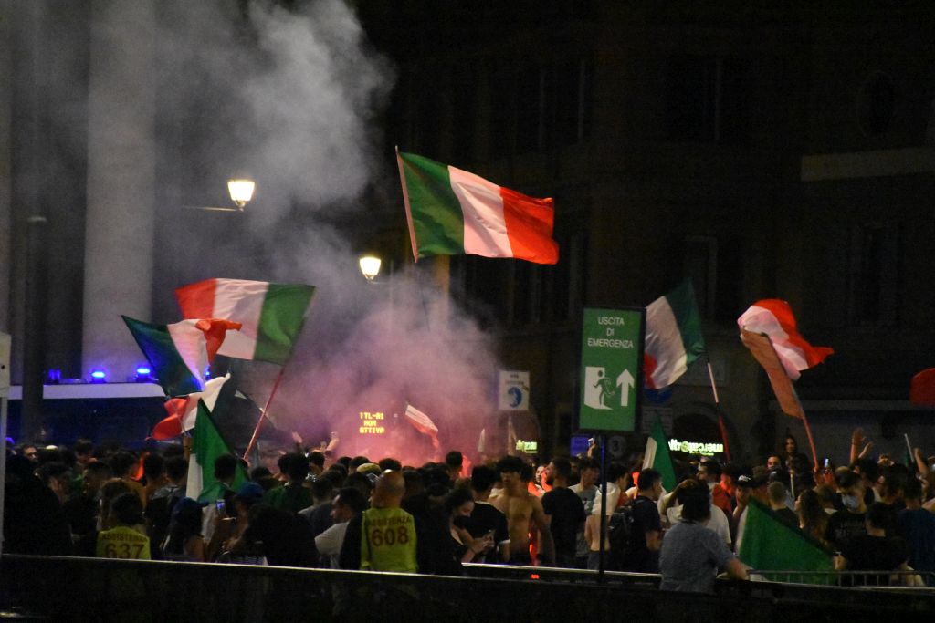 İtalya Milli Takımı’nın EURO 2020’de finale çıkması Roma’da coşkuyla kutlandı