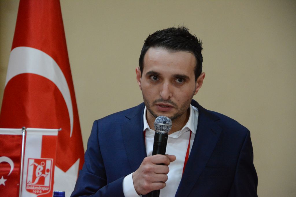 Balıkesirspor’da kulüp başkanlığına Özgür Yılmaz seçildi
