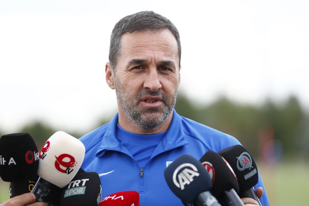Kayserispor Teknik Direktörü Yalçın Koşukavak: “Lige iyi başlamak önemli”