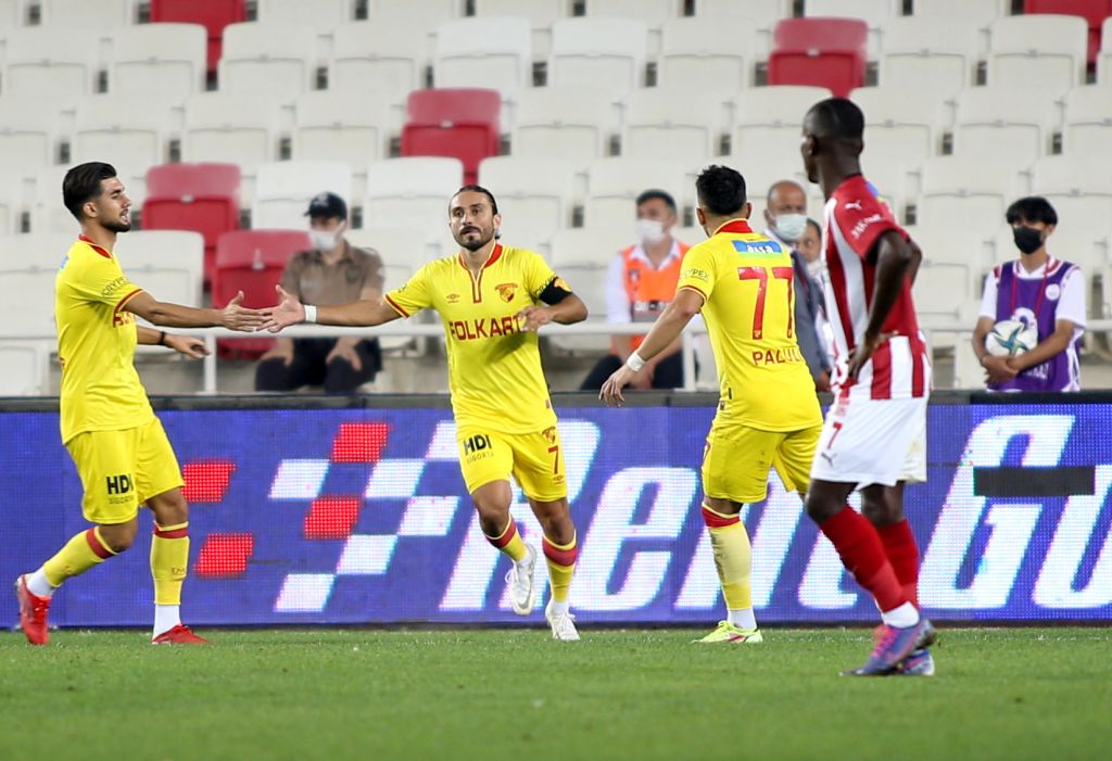 Eksik Sivasspor galibiyeti koruyamadı
