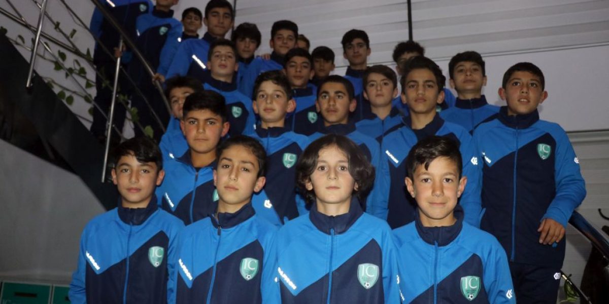 Ağrı’da kurulan akademiyle milli takıma futbolcu gönderilmesi hedefleniyor