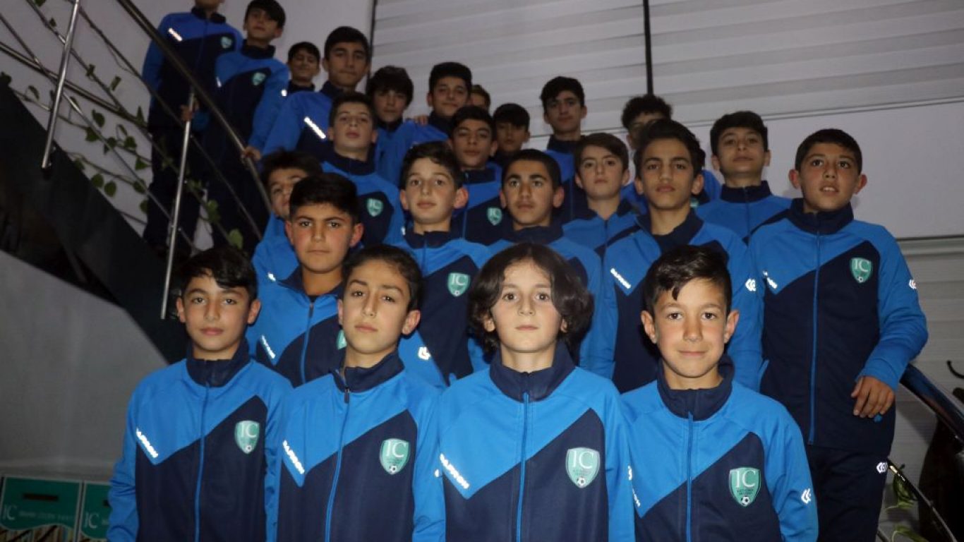 Ağrı'da kurulan akademiyle milli takıma futbolcu gönderilmesi hedefleniyor