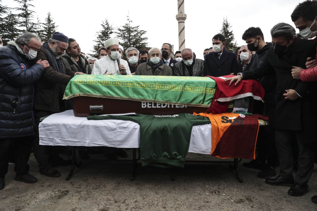 Ahmet Çalık son yolculuğuna uğurlandı
