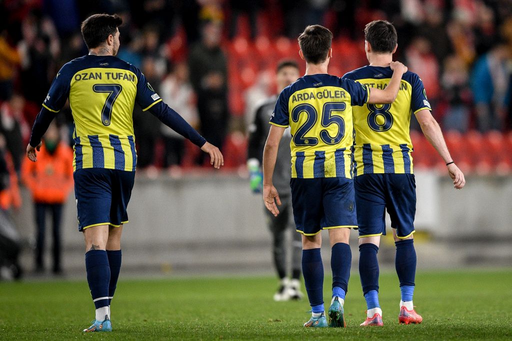 Fenerbahçe’den Avrupa kupalarına veda