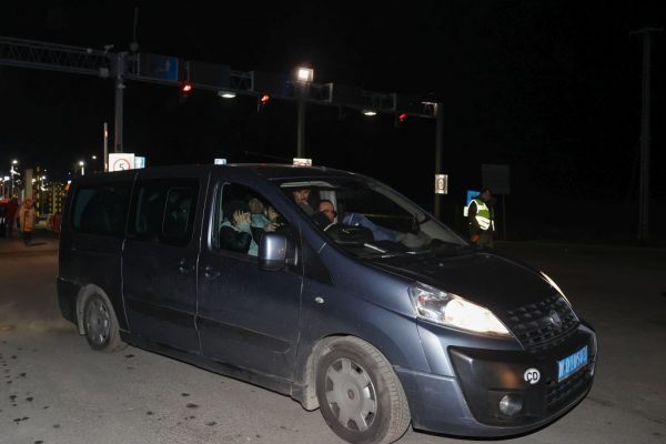 Ukrayna-Polonya sınırından 10 Türk kara yoluyla tahliye edildi