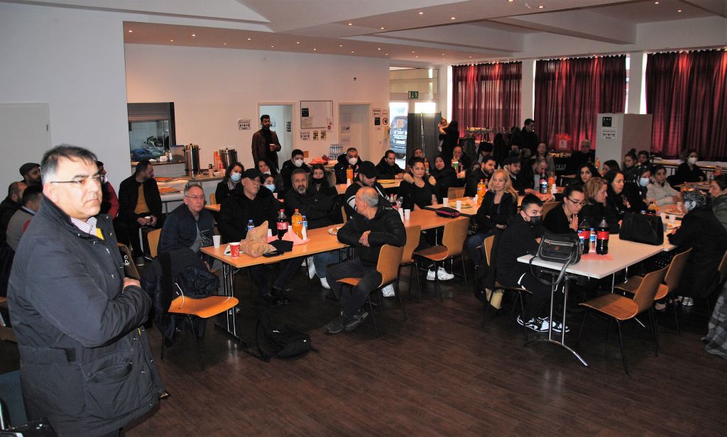 futbolexpress_19339_2022_02_27 20_38_24 ANISINA LOKMA DAĞITILDI!