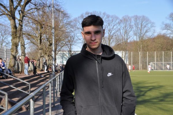 Niendorf, Serhat ile şarj oldu