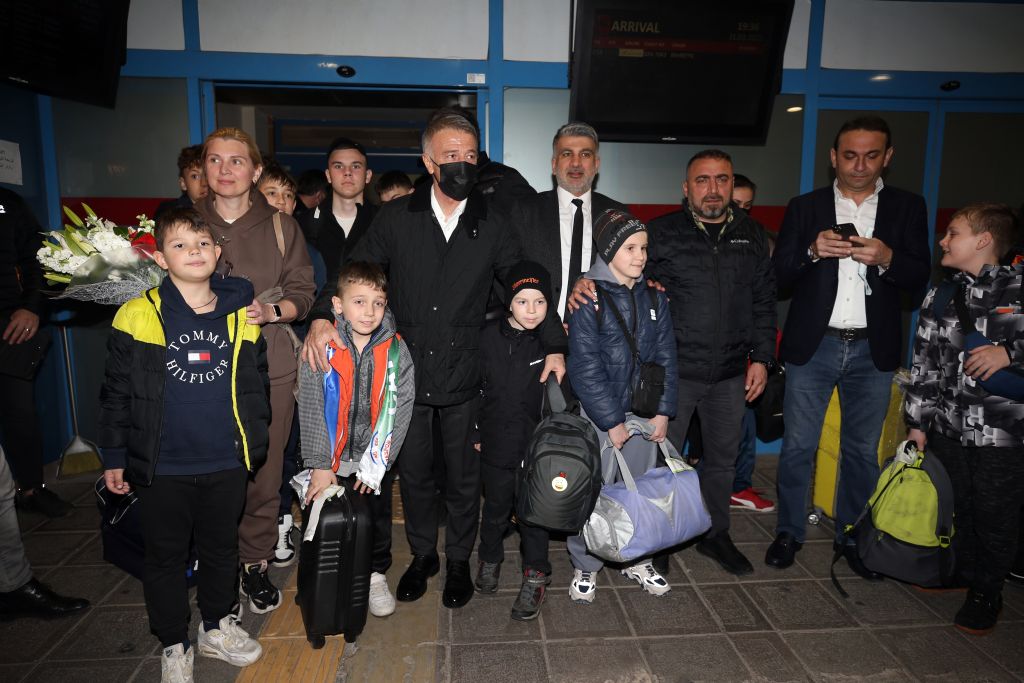 Ukrayna’daki futbol kulüplerinin altyapısından 131 sporcu Trabzon’a geldi