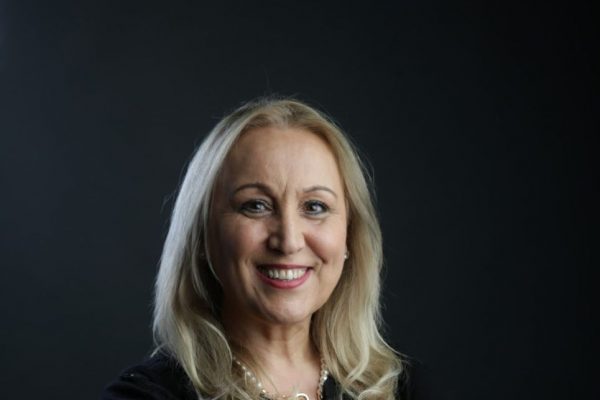 Eşeğin büyüğünü ahırda unutmayın!