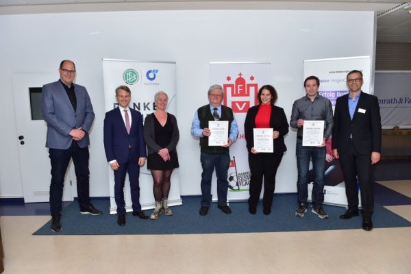 „DANKE SCHIRI“ 2022: Ehrung der drei HFV-Landessieger/innen