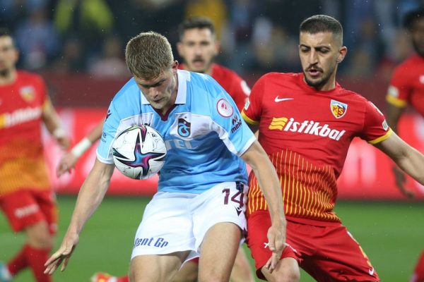 Trabzonspor yarı final ilk maçında Kayserispor’u tek golle geçti