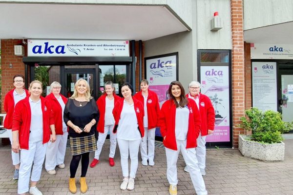 Aka-Arslan Pflegedienst 24. Yılını Kutladı
