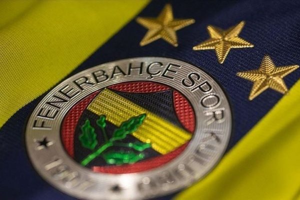 Fenerbahçe’den açıklama: “2021-22 sezonu, yarışla değil skandallarla anılacaktır”