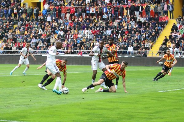 Yukatel Kayserispor: 2 – Beşiktaş: 3