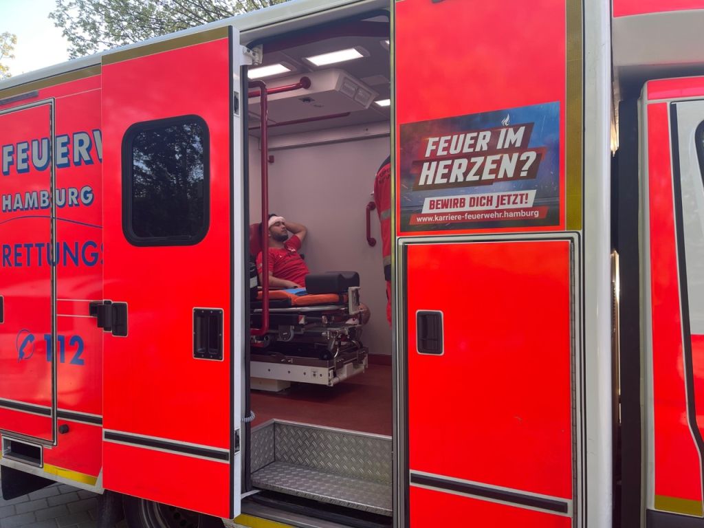 futbolexpress_20266_ Derbide her yer ”Kırmızı”