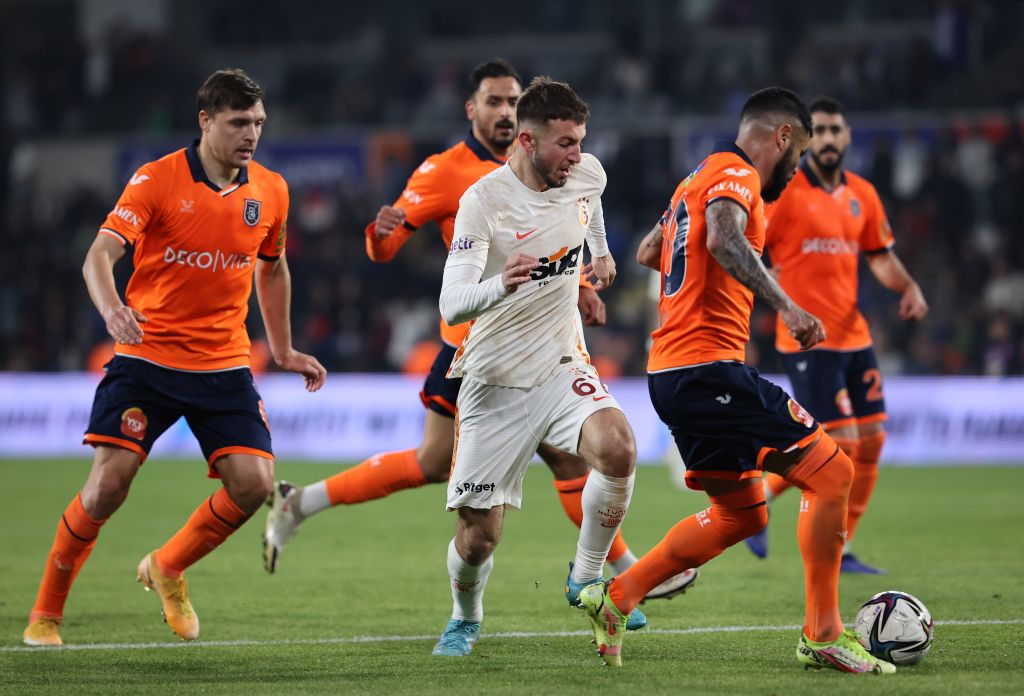 Başakşehir-Galatasaray maçından gol sesi çıkmadı