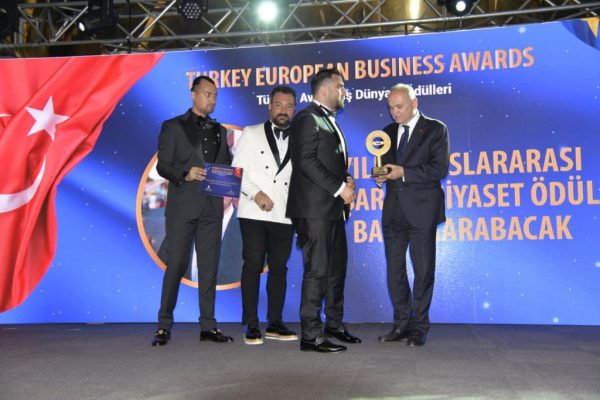 TÜRKİYE-AVRUPA İŞ DÜNYASI ÖDÜLLERİ” SAHİPLERİNİ BULDU