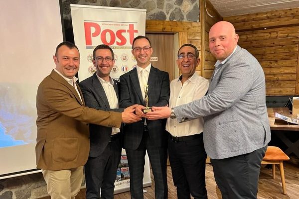 Erdal Altuntaş’a ”Özel Başarı Ödülü”