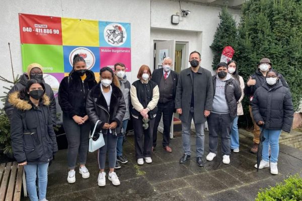 Gençlerimiz geleceğimizdir, geleceğimize sahip çıkalım!