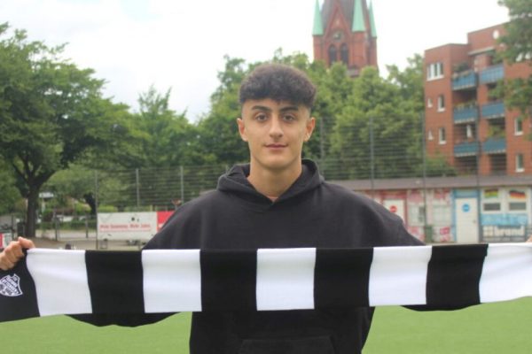 TORHÜTER-TALENT KOMMT AN DIE KREUZE