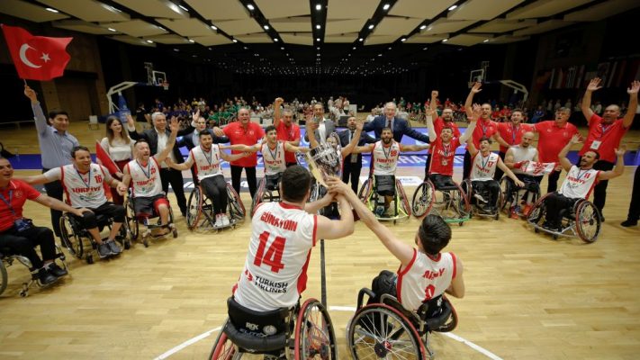 Tekerlekli Sandalye Basketbol Avrupa B Ligi Şampiyonası'nın kazananı Türkiye oldu