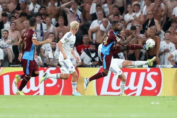 Trabzonspor turu rövanşa bıraktı