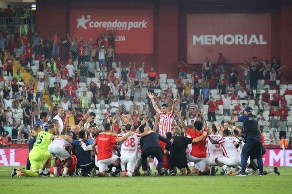 Bu maç, Antalya’dan daha sıcak