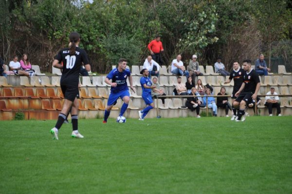 Türkiye uzatmada üçü verdi