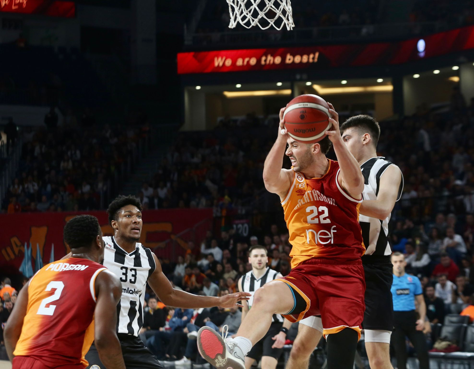 Türkiye Sigorta Basketbol Süper Ligi- Galatasaray Nef: 67 – Beşiktaş Emlakjet: 74