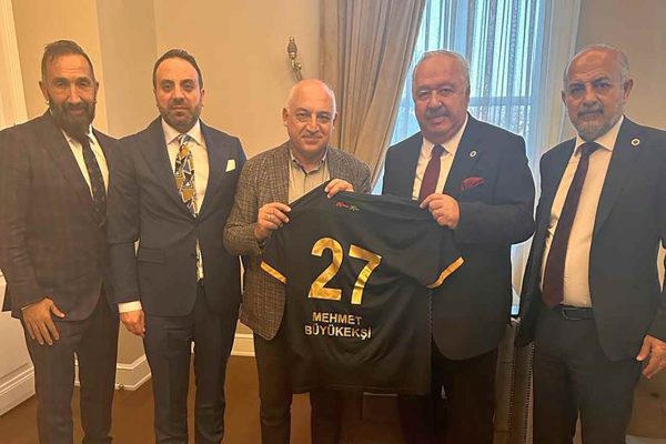 <strong>TFF Başkanı Büyükekşi, Gençlerbirliği Başkanı Akdaş’ı kabul etti</strong>