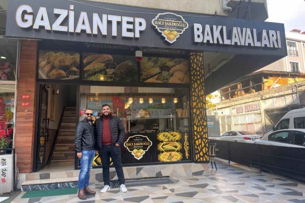 Ataşehir’de baklavanın adresi: Hacı Şakiroğlu Baklavaları