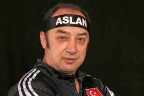 Bülent Başer, Tyson Fury maçına ateş püskürdü