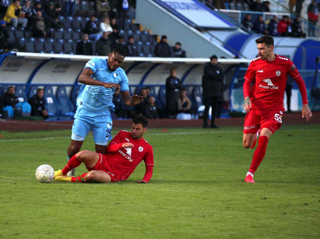 <strong>Erzurumspor FK: 2 – Altınordu: 1</strong>