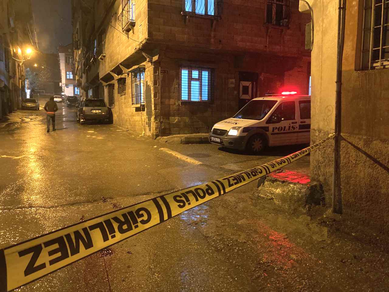 Gaziantep<strong>‘te silahlı kavgada 3 kişi öldü</strong>