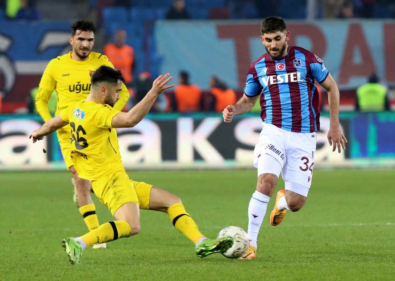 <strong>Trabzonspor, sahasındaki başarısını sürdürdü</strong>
