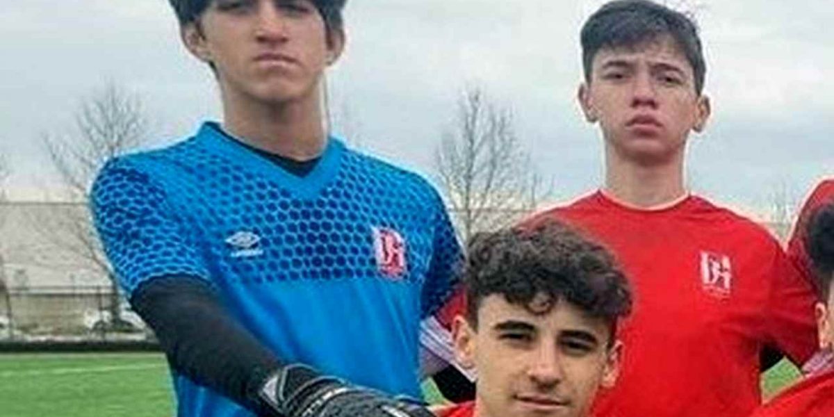 <strong>Balıkesirspor’un 15 yaş altı kalecisi, kafasına aldığı darbe sonucu hastaneye kaldırıldı</strong>