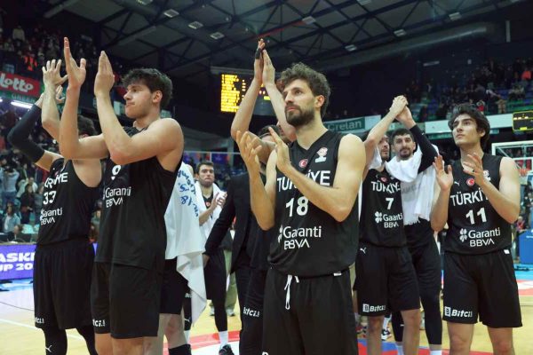 <strong>Basketbol: FIBA 2023 Dünya Kupası Avrupa Elemeleri</strong>