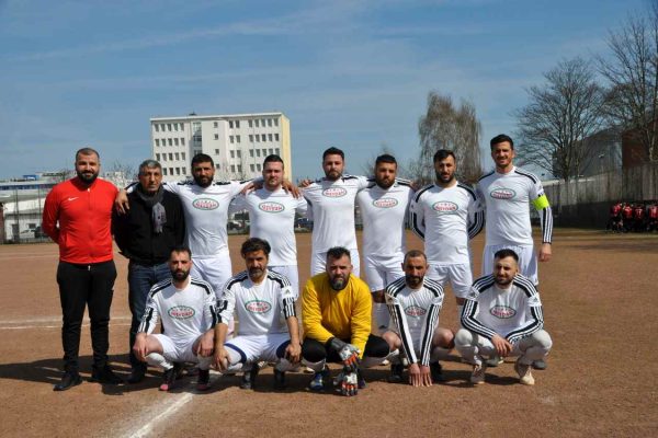 Elazığspor farklı kazandı
