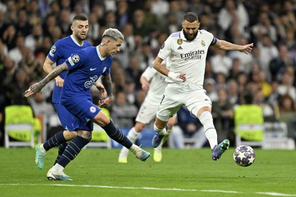 Real Madrid, Chelsea’yi 2-0, Milan ise Napoli’yi 1-0 yendi