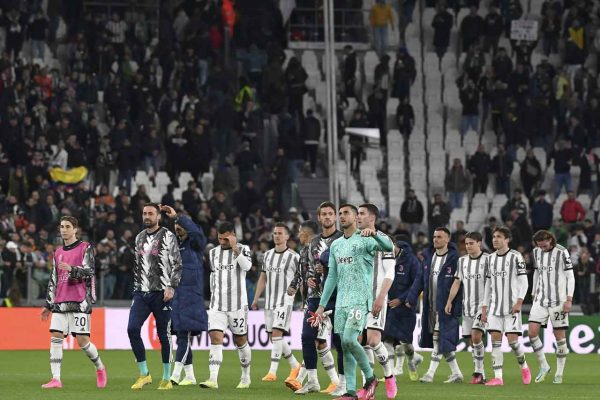 UEFA Avrupa Ligi: Turnuvada çeyrek final ilk maçları tamamlandıUEFA Avrupa Ligi: