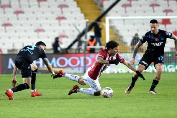 Trabzonspor kayıplarda, Sivas yükselişte….