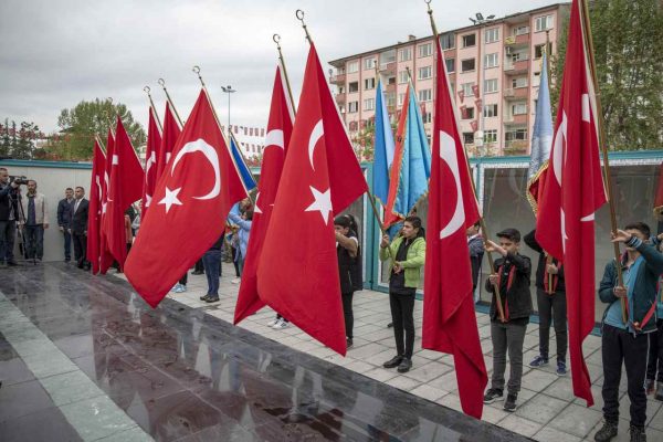 23 Nisan Ulusal Egemenlik ve Çocuk Bayramı kutlu olsun