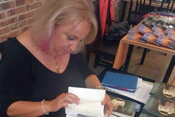 Göçmen kadın yazarlığı