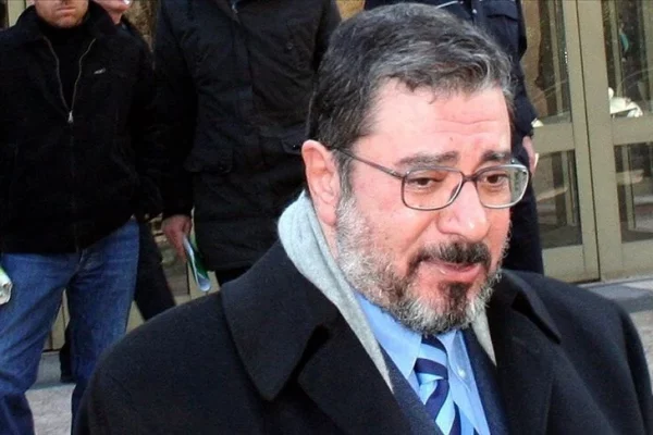 Gazeteci-yazar Engin Ardıç hayatını kaybetti