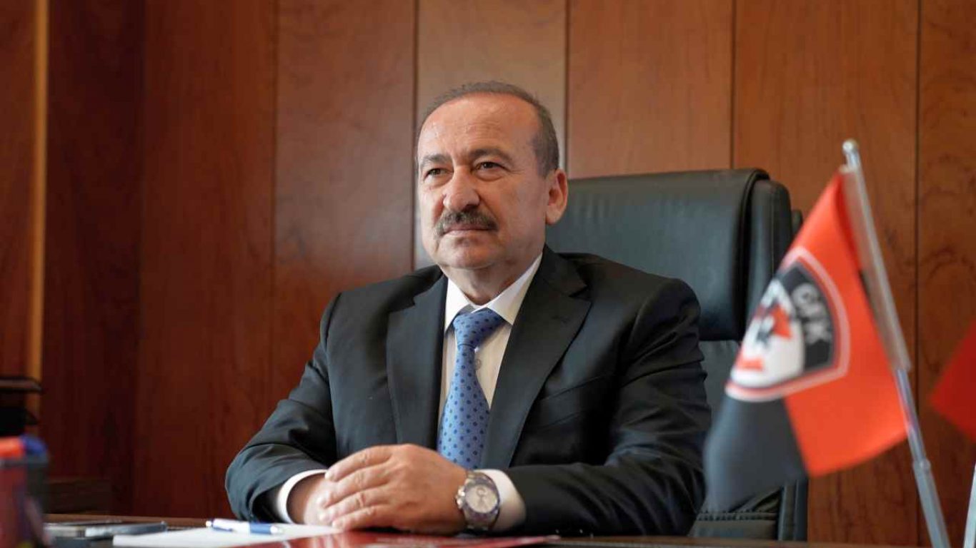 Gaziantep FK Başkanı Memik Yılmaz güçlü bir takım kurmak istiyor: