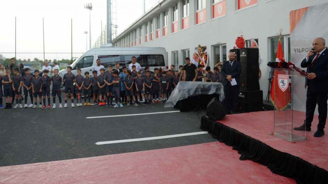 Yılport Samsunspor Mustafa Kemal Erkanat Altyapı Tesisleri törenle açıldı