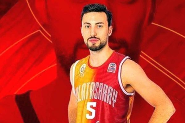 Galatasaray Nef, Hamburg”lu İsmet Akpınar’ı kadrosuna kattı