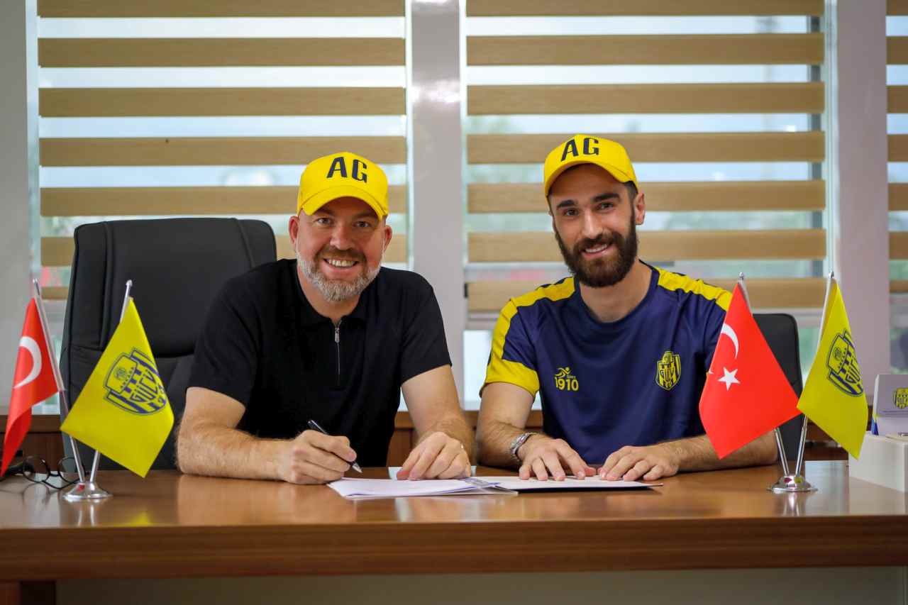 MKE Ankaragücü, Boşnak forvet Riad Bajic’i transfer etti